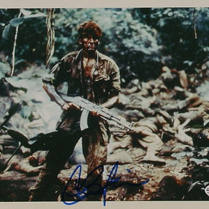 Charlie Sheen (Chris Taylor – Platoon) 20 x 25 cm Autogramm mit COA (JSA)