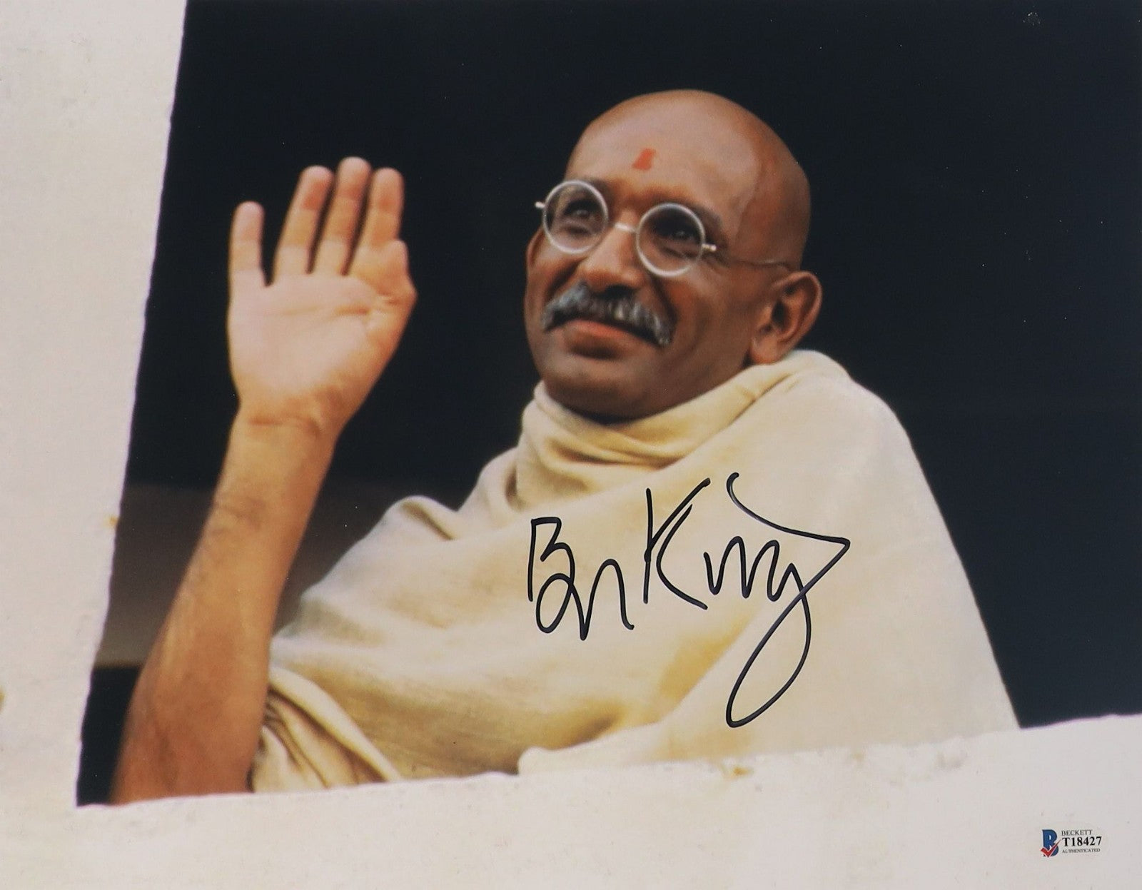 Ben Kingsley (Gandhi) 28x36 cm Autogramm COA (Beckett)