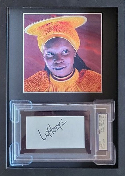Whoopi Goldberg Autogramm – Guinan / Star Trek – Cut Signatur PSA Slab im Rahmen
