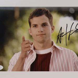 Ashton Kutcher Originalautogramm 20 x 25 cm mit COA (JSA)