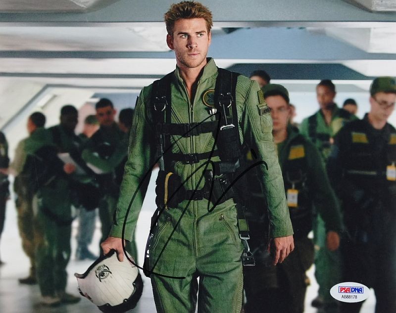 Liam Hemsworth (Independence Day) 20x25 cm Autogramm mit COA (PSA/DNA)