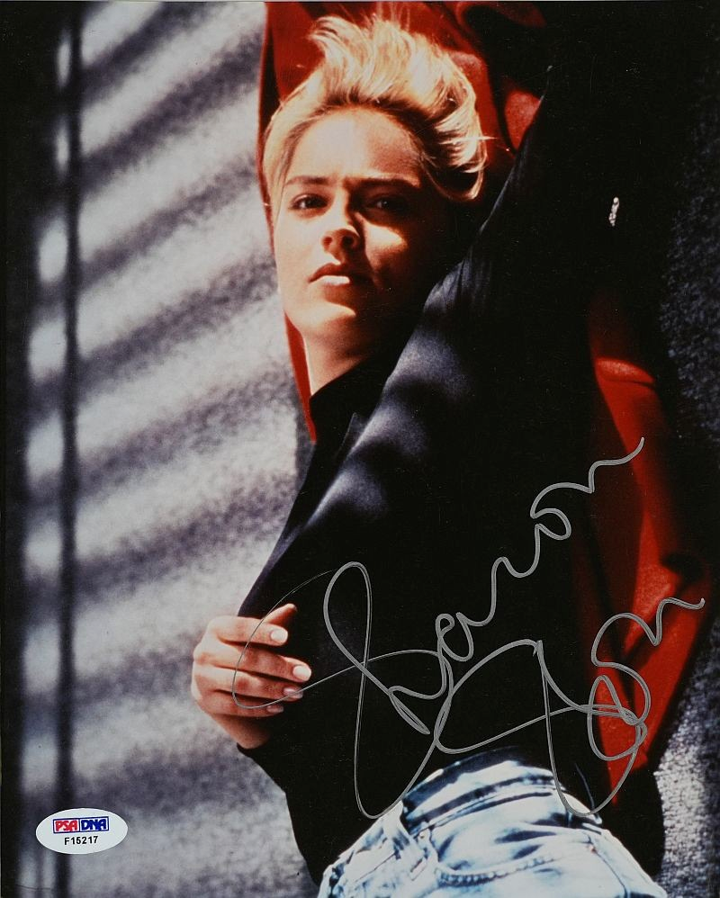 Sharon Stone 20x25 cm Autogramm COA (PSA/DNA)